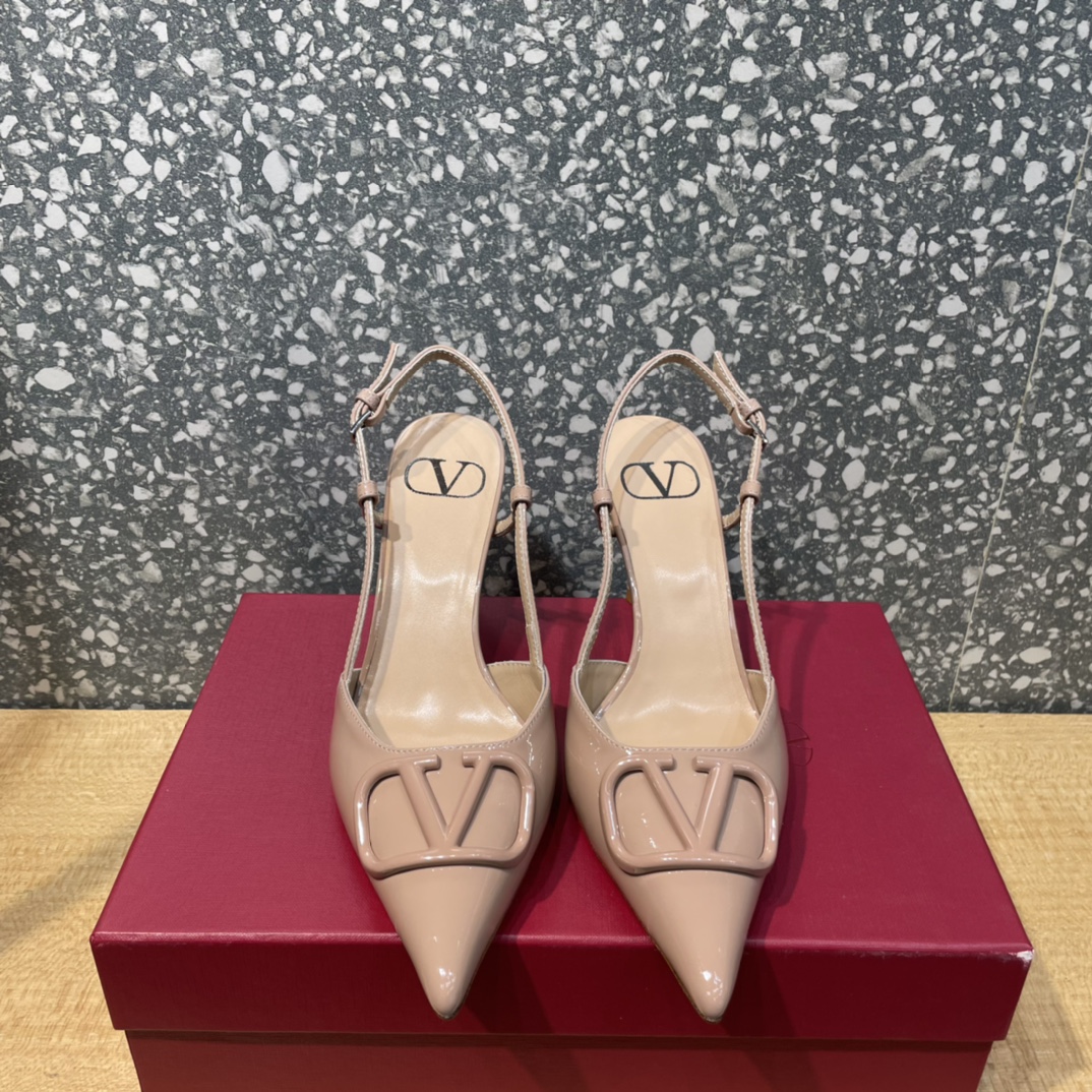 Women's high heels